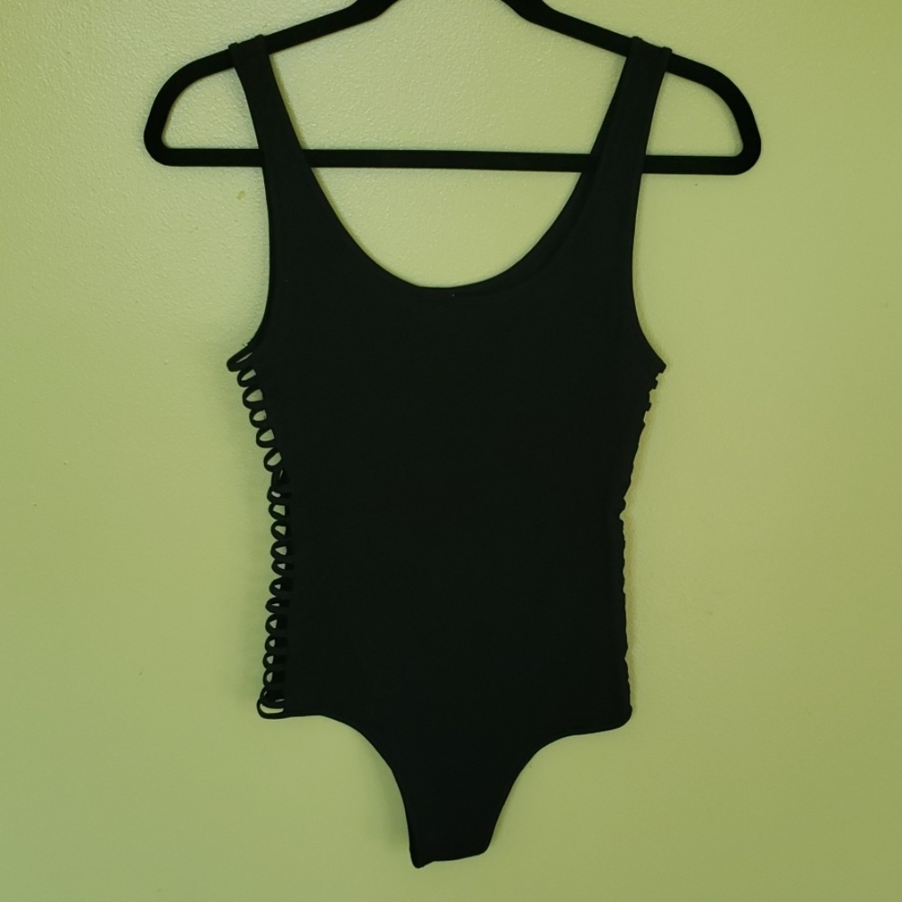 ❌️SOLD❌️: Black Bodysuit